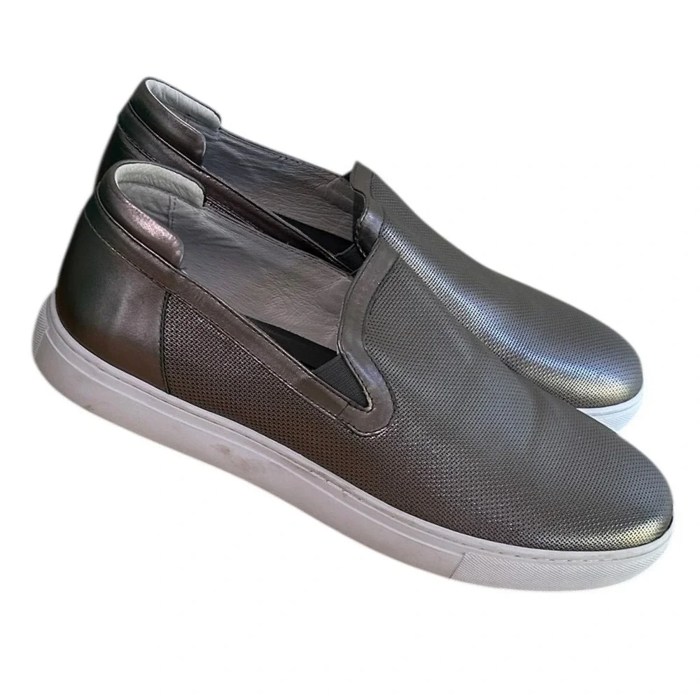 Badgley Mischa Silver gun metal slip on sneakers sz 10‎ brand new without box
